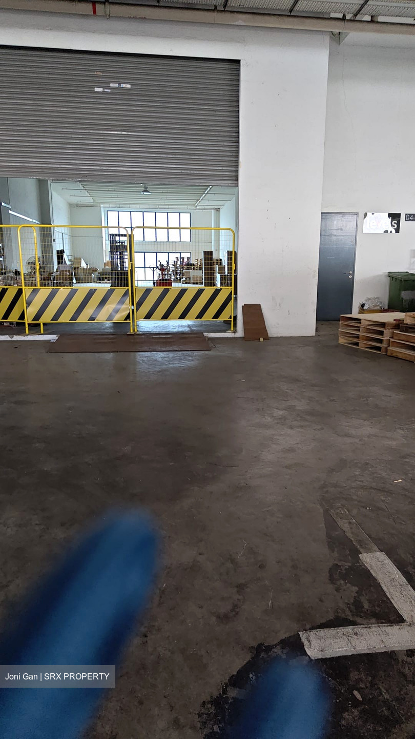 Space@tampines (D18), Warehouse #627404991